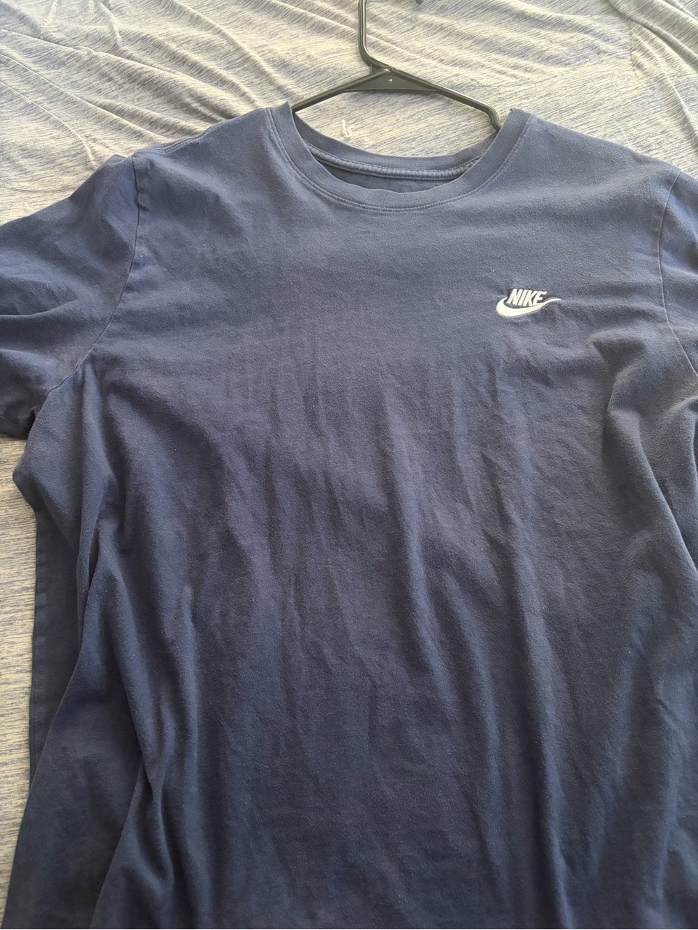 Nike Men’s Dark Blue Crewneck T-Shirt with White Logo XL